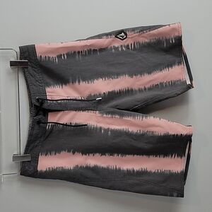 Volcom Pink & Gray Vert Vibes Men's Board Shorts Size 28 Small